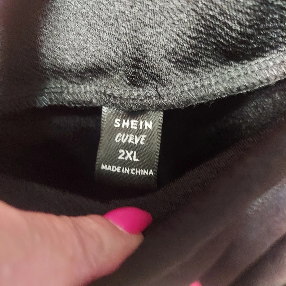 Shein Women's Size 2XL Flowy Mini Skirt